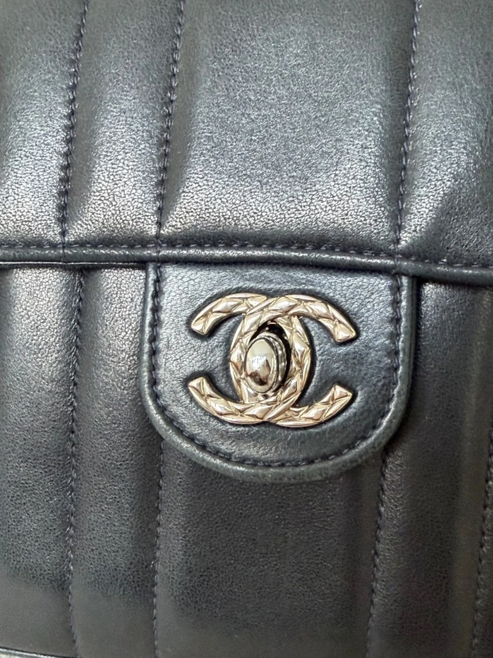 Chanel Mini Square Black Leather Crossbody Bag Vintage Rare